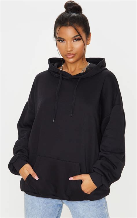 Oversized Hoodies & Sweatshirts 